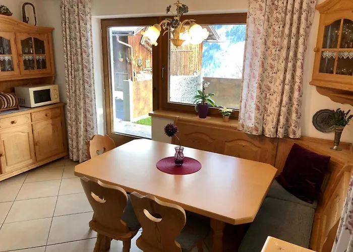 Apartment Edelweiss *